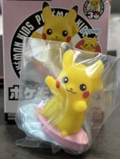 ポケモンキッズ 30周年記念 vol.1 なみのりピカチュウ ピンク ※箱なし