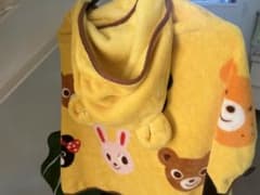 ミキハウス　ダブルビー　フード付き　ポンチョ　ケープ　ブランケットのサムネイル