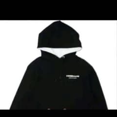【新品】UVERworld MADE IN JAPAN パーカー ブラック UVERworld MADE IN JAPAN パーカー 黒 - メルカリ
