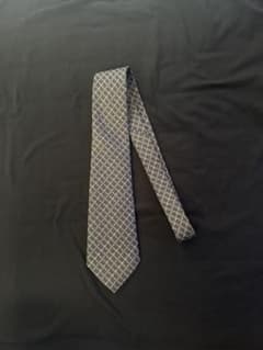 GIVENCHY GENTLEMAN ネクタイ ネイビー系 総柄のサムネイル