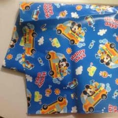 ★再再値下げ！ラミネート生地★のサムネイル