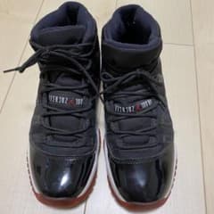 Air Jordan 11 RETROのサムネイル
