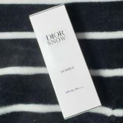 Dior Snow UV Shield SPF 50 PA++++のサムネイル