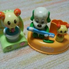 うーたんのトイレとワンワンの歯磨きたて セットのサムネイル