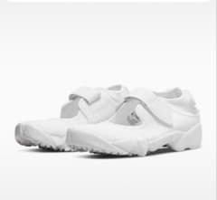 新品未使用 Nike エアリフト ブリーズ 白 25 ホワイ足袋シューズ