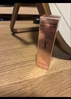 YSL ラブシャイン キャンディグレーズ　2 限定パッケージのサムネイル