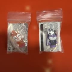 【バラ売り不可】アンパンマンめじるしアクセサリー　バイキンマン，ドキンちゃんのサムネイル