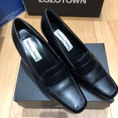 ローファー パンプス 黒のサムネイル