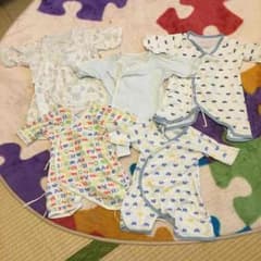 新生児〜肌着5枚のサムネイル