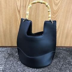 手持ちバッグのサムネイル