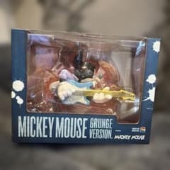 メディコムトイ ミッキーマウス GRUNGE VERSION フィギュアのサムネイル