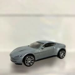 ホットウィール プレミアム　アストンマーティン　DB10 007 スペクター