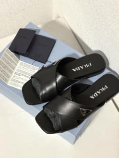 正規品 PRADA サンダル トライアングルロゴ 23.5 - メルカリ
