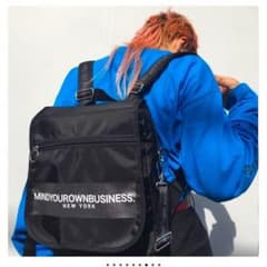 今だけ値下げ価格！M.Y.O.B バックパックのサムネイル