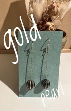 ☆ハンドメイド☆ 揺れる　パール　ピアスのサムネイル