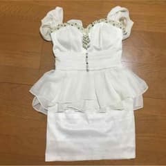 an☆オフショルミニドレスのサムネイル
