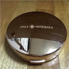 オンリーミネラルプレストファンデーションのサムネイル