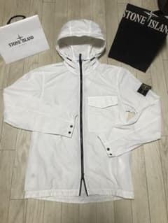 夏の羽織に！！【STONE ISLAND】フーデッドシャツジャケットのサムネイル