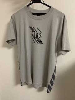 サイラス Tシャツのサムネイル