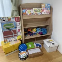 ワールドワイドキッズ　玩具のサムネイル