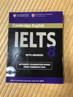 Cambridge IELTS 8のサムネイル