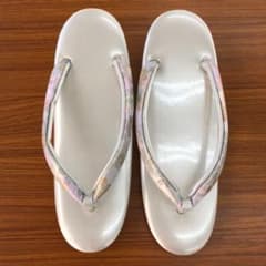 草履　成人式振袖のサムネイル