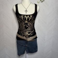 d.i.a. タンクトップ 平成ギャル d.i.a. 平成ギャルy2k バックオープン箔押しプリント羽 タンクトップ