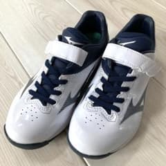 美品！ミズノ トレーニングシューズ 21.0cm 野球のサムネイル