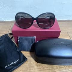 Salvatore Ferragamo ブラック SF770SAのサムネイル
