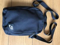 ナイキショルダーバックのサムネイル