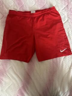 Nike dri fitハーフパンツ XLサイズ 赤のサムネイル