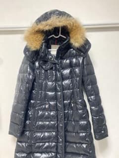 モンクレール レディース ロングダウンコート ファー付き 正規品 QRコードありのサムネイル