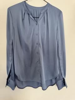 美品】ANAYI ブルー 長袖シャツ 38 - メルカリ