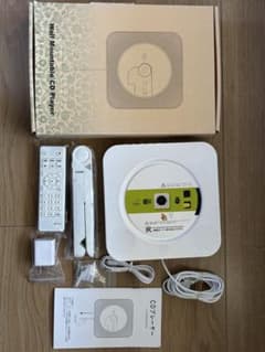 超美品　多機能おしゃれCDプレイヤー Bluetooth対応 卓上置き 白