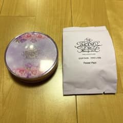 【23日まで値下げ中】たかの友梨 エステファクトフラワーパクト　セット売りのサムネイル