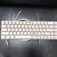 60% コンパクトメカニカルキーボード ホワイト 有線のサムネイル