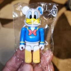 BE@RBRICK ドナルドダック CHASEのサムネイル