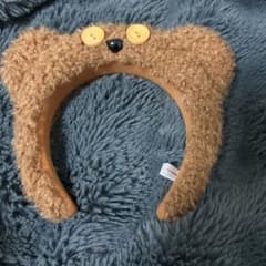 クマ耳カチューシャのサムネイル