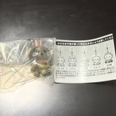 ちいかわ めじるしアクセサリー3 うさぎ ガチャのサムネイル