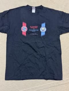 FC BAYERN vs MANCHESTER CITY Tシャツのサムネイル