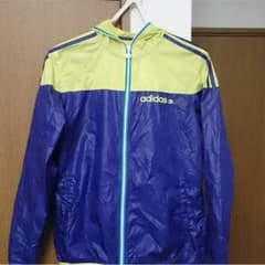 adidas パーカーのサムネイル