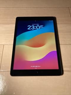 iPad 64GB スペースグレイ　Wi-Fi 本体、箱のサムネイル
