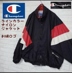 チャンピオン ナイロンジャケット　オーバーサイズ マルチカラーのサムネイル