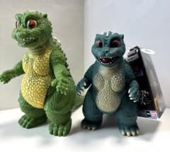 1994年 2024年 ソフビリトルゴジラ 硬質 バンダイ 2体 - メルカリ