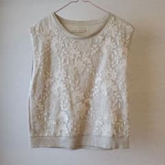 alice + olivia 刺繍 ビジュー ノースリーブ ベストのサムネイル