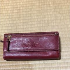 ダコタの長財布のサムネイル