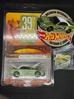 ホット ウィール ディナーカー 日産スカイライン R34 WD ピンとパッチ。 ホット ウィール ディナーカー 日産スカイライン R34 WD ピンと