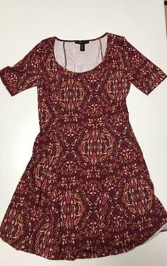 Forever 21 のワンピース 2つセットのサムネイル