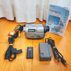 【動作確認済】高画質 8ミリ Hi8 SONY ビデオカメラ ACアダプタセット 動作確認済】 高画質 SONY Hi8 ビデオカメラ AC アダプター セット