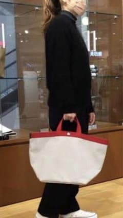 エルベシャプリエ 725  マスティック×パプリカのサムネイル
